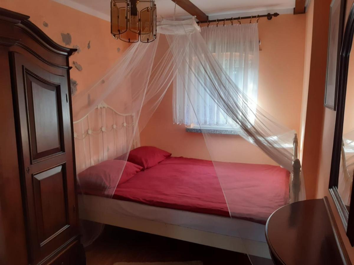 P-4 Appartement Retowo  Buitenkant foto