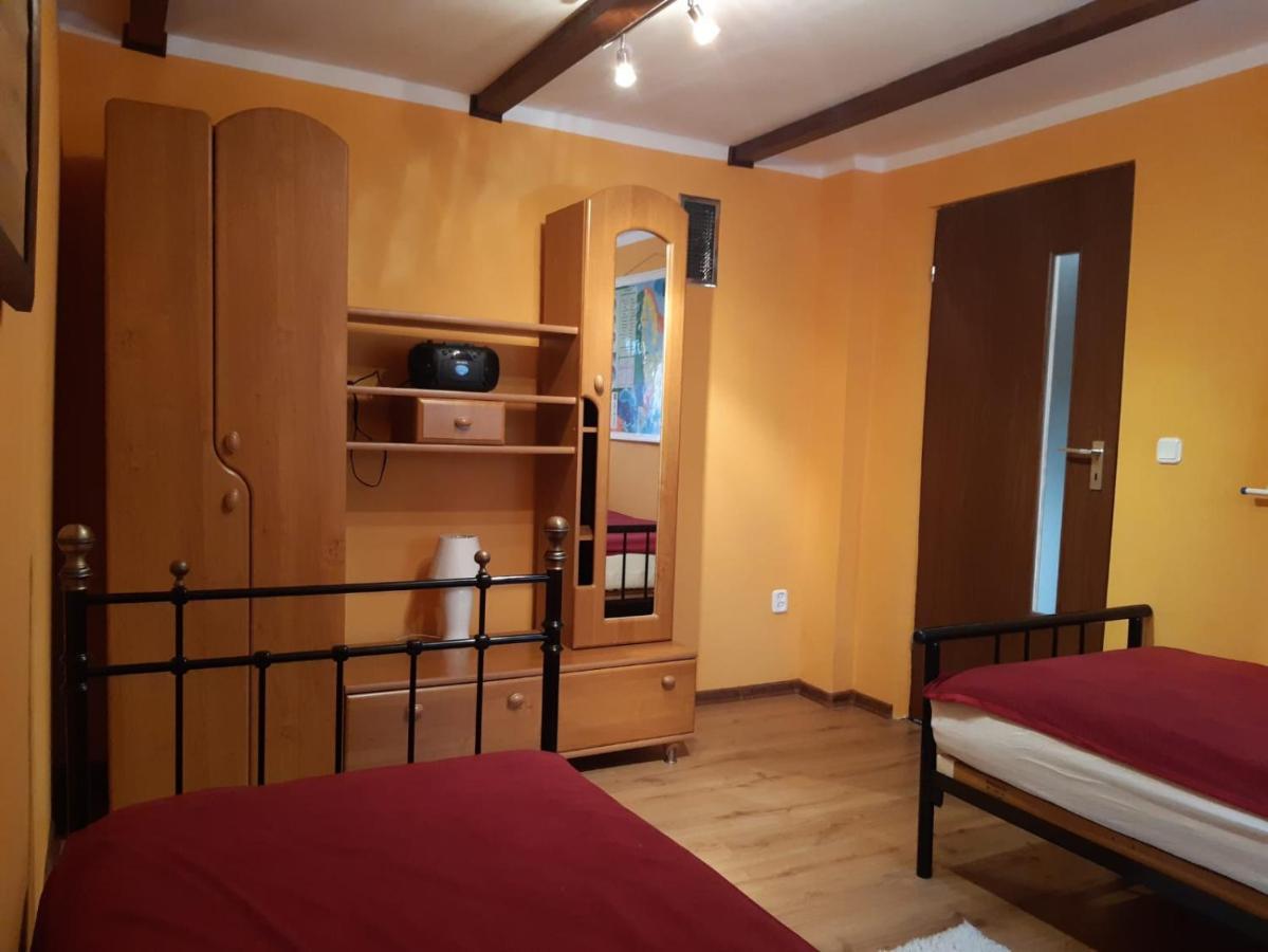P-4 Appartement Retowo  Buitenkant foto